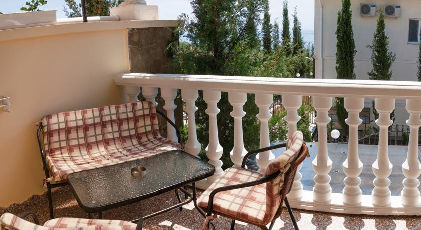 Гостевой дом Guest House Lora Алушта-4