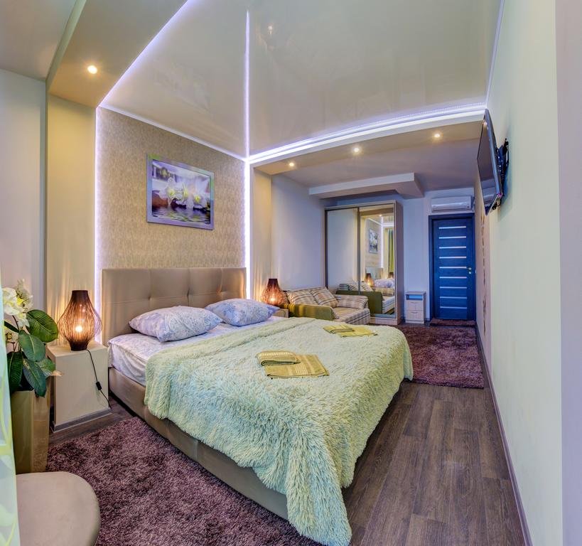 Гостевой дом Guest House Lora Алушта