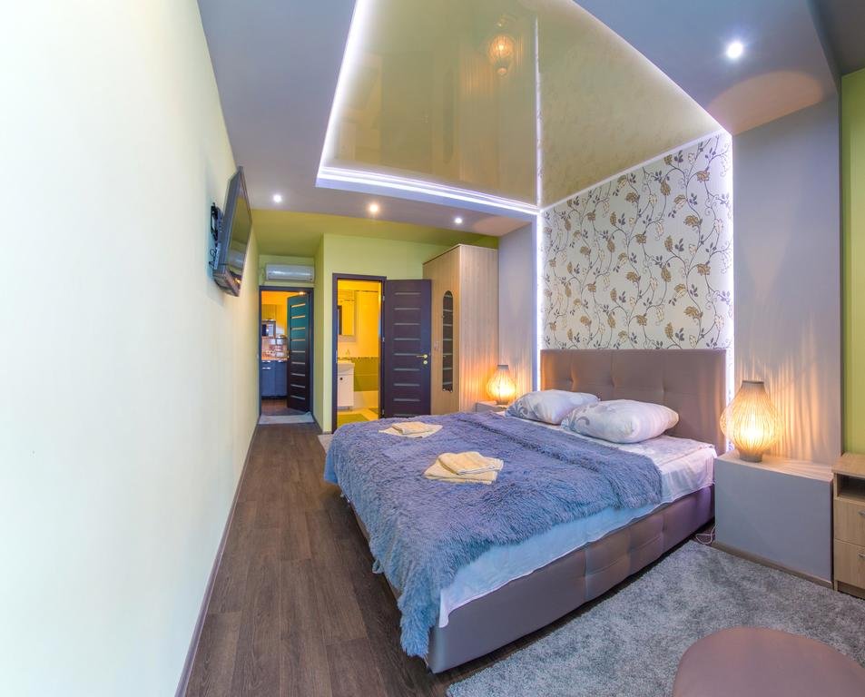 Гостевой дом Guest House Lora Алушта